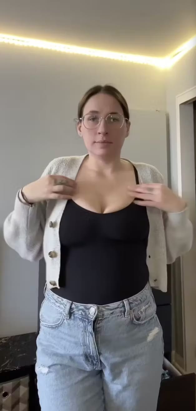 Customer photo review of ShapeMe™ בגד גוף מחטב