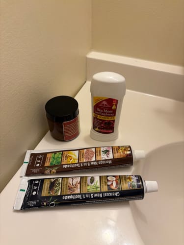 Customer photo review of 100% Organic Fluoride Free Moringa Toothpaste