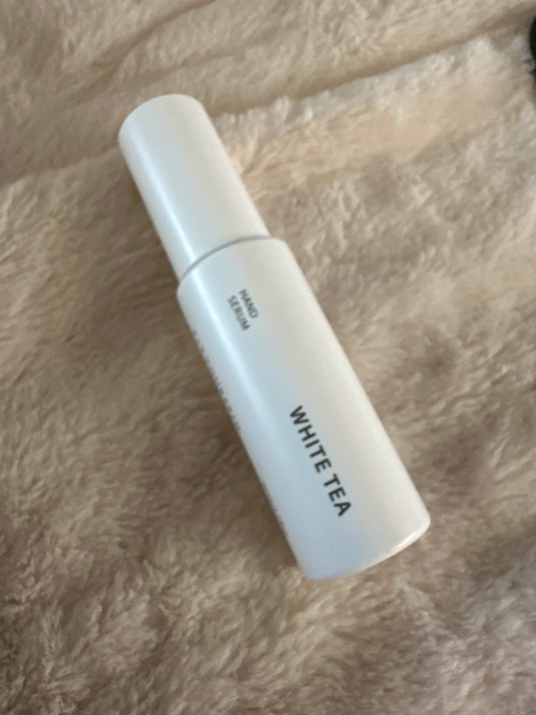 Customer photo review of Fit Your Skin Håndserum (50ml) White Tea