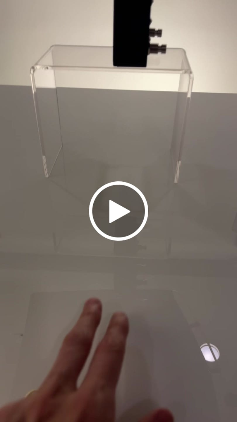 Customer video review of White Gloss/White Matte - XL