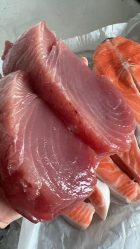 Customer photo review of Fresh Yellowfin Tuna Loin (Sashimi Grade)
