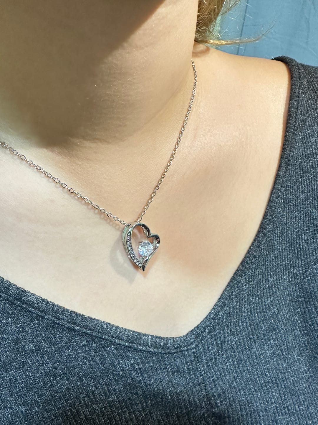 Customer photo review of To My Daughter - Forever Love Neckalce With Free Zirconia Earrings