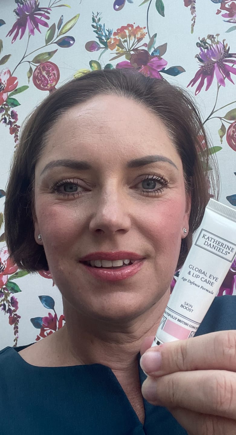 Customer photo review of Global Eye & Lip Care