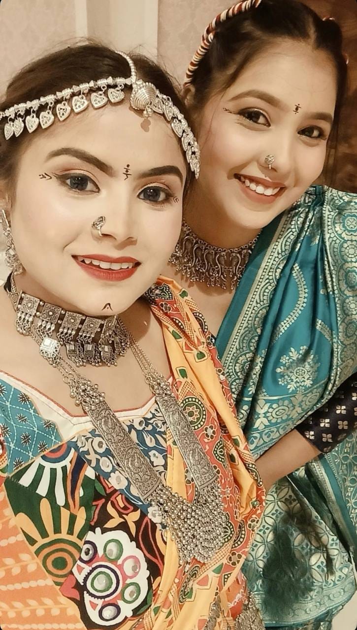 Customer photo review of Geeta Rabari Wear Multi Color Digital Printed Mirror Work Muslin  Lehenga Choli