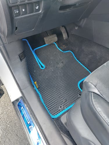 Customer photo review of Auto Fußmatten nach Maß - Vorne