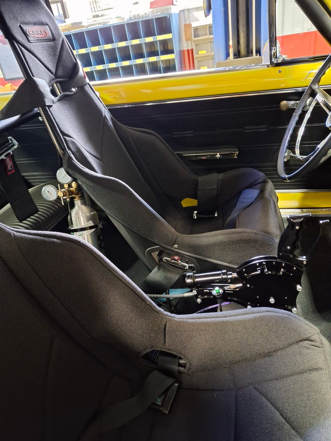 Customer photo review of TH400 3 Speed Push To Shift Reverse Pattern Operator Series Billet Shifter Rear Exit