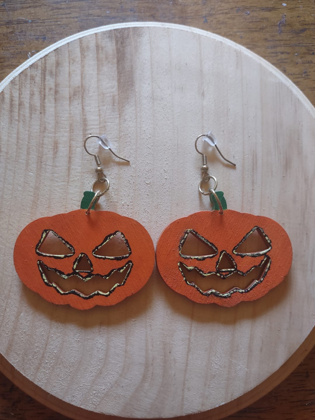 Customer photo review of Unfinished Wood Jack-O-Lantern Shape - Craft - up to 46"