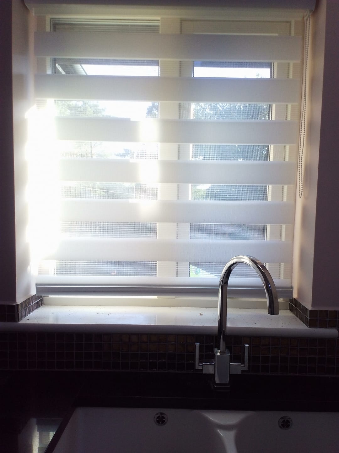 Customer photo review of Bliss Porcelain White Day & Night Blinds