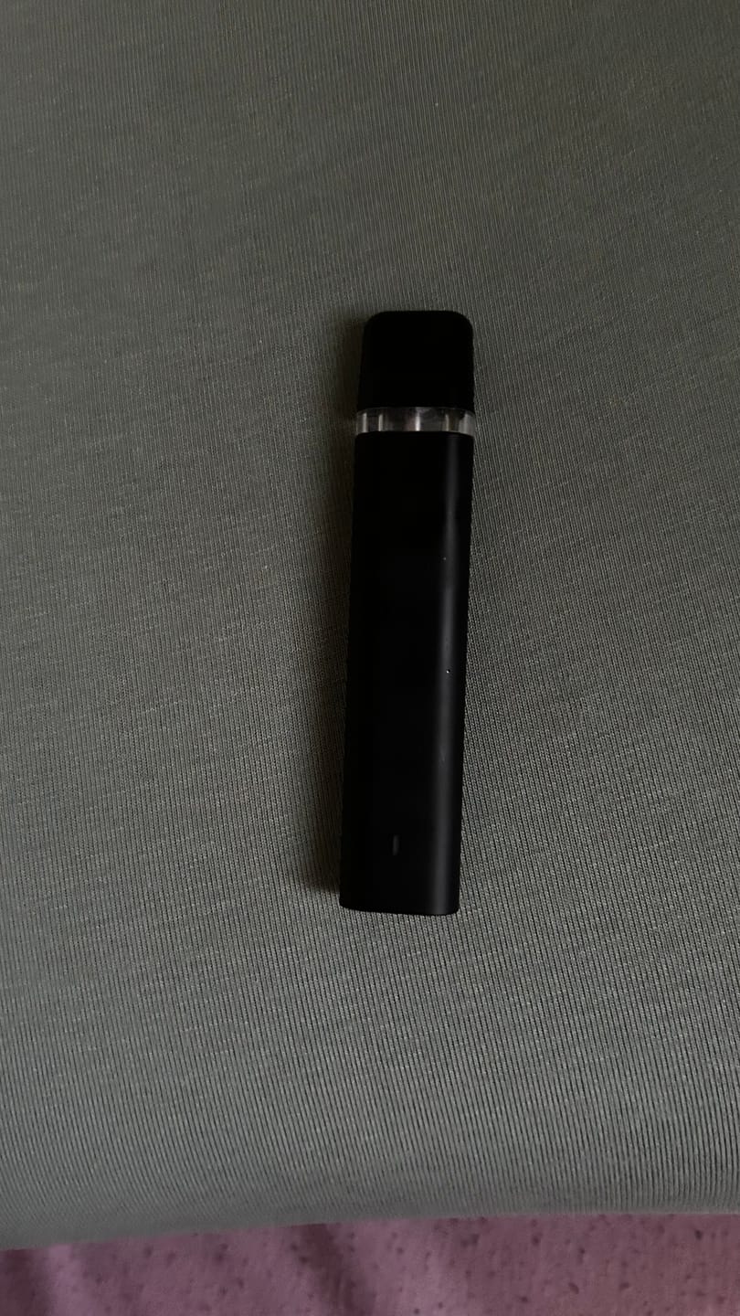 Customer photo review of HHZ Vape Pen 95% - Blueberry