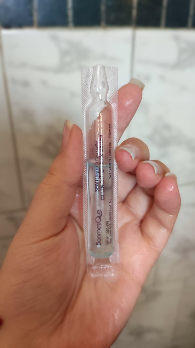 Customer photo review of Ampolla Reparación Semi Di Lino Bonmetique