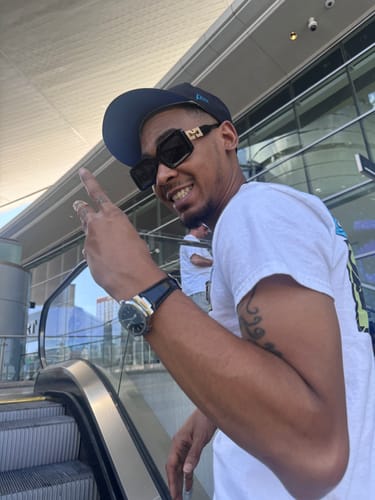 Customer photo review of Lucky Fours® Atlas