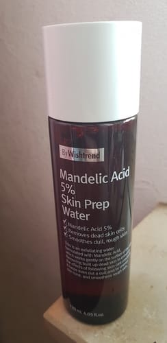 Customer photo review of Mandelic Acid Gentle Exfoliating Toner