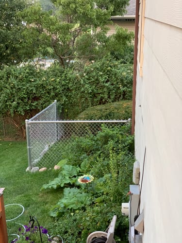 Customer photo review of JUKI DDL-8700 Single Needle Lockstitch Industrial Sewing Machine Assembled with Servo Motor, Table and Stand Included