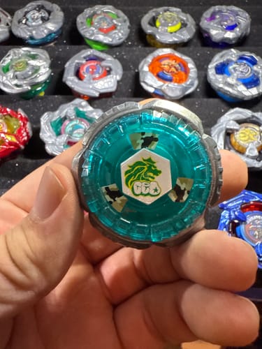 Customer photo review of Takara Tomy Beyblade X BX-00/BXG-20 Rock Leone 6-80GN
