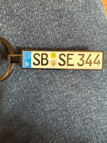 Customer photo review of Kennzeichen Schlüsselanhänger Mini Nummernschild Metall