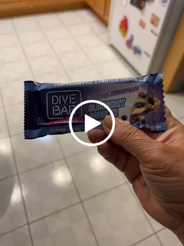 Customer video review of Blueberry Gobbler - 6 Bars