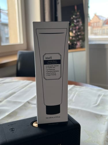Customer photo review of Gentle Black Facial Cleanser