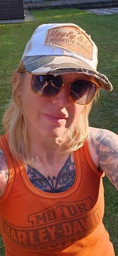 Customer photo review of Camo Diamond Cap
