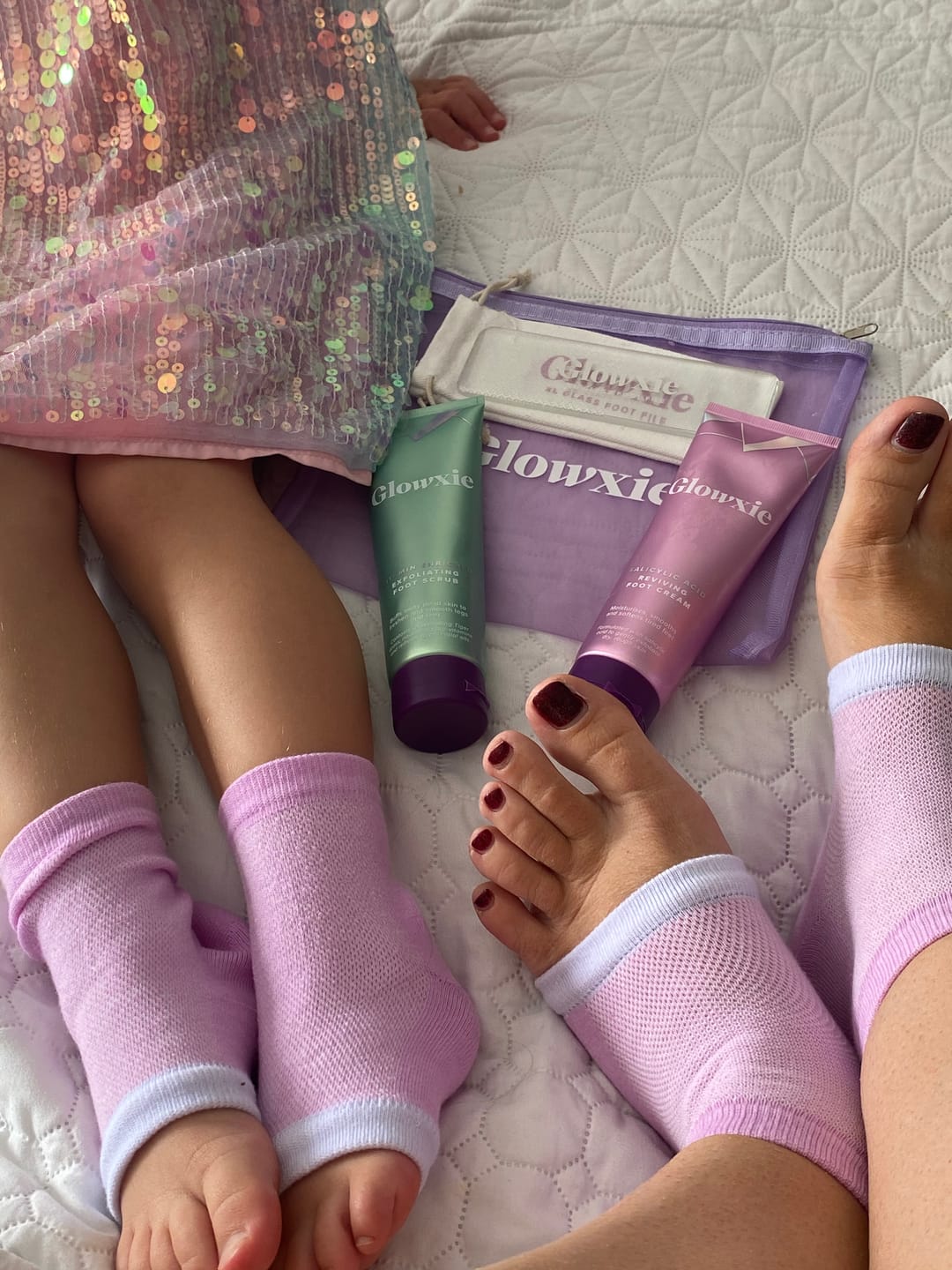 Customer photo review of Glowxie Full Glow Set - Complete Home Pedicure Experience