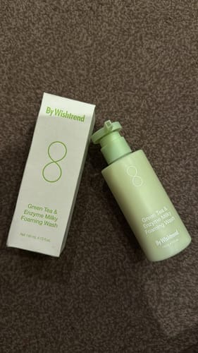 Customer photo review of Green Tea (Matcha) & Enzyme Milky Foaming Wash