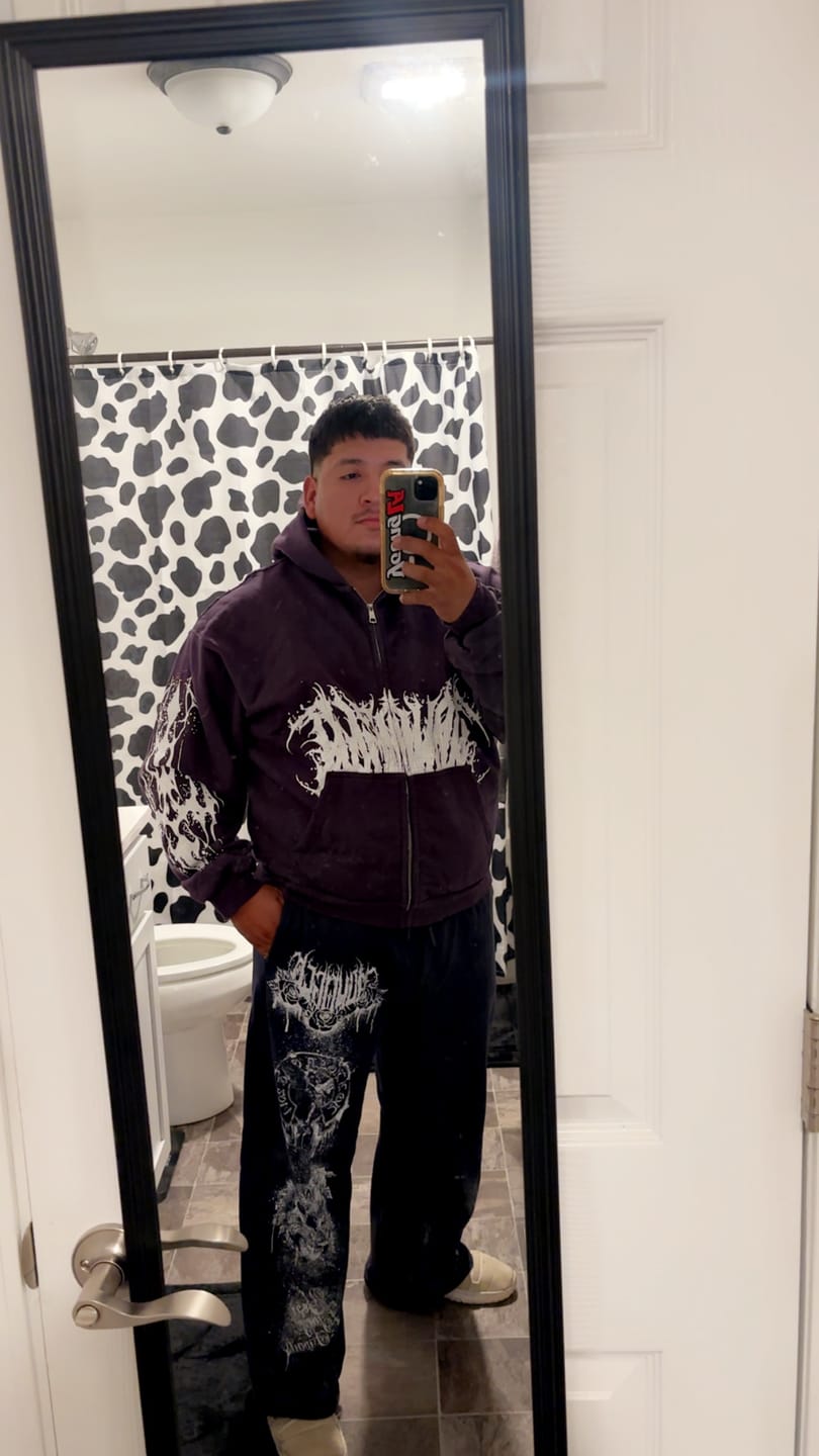 Customer photo review of 5128 - Venom Hoodies