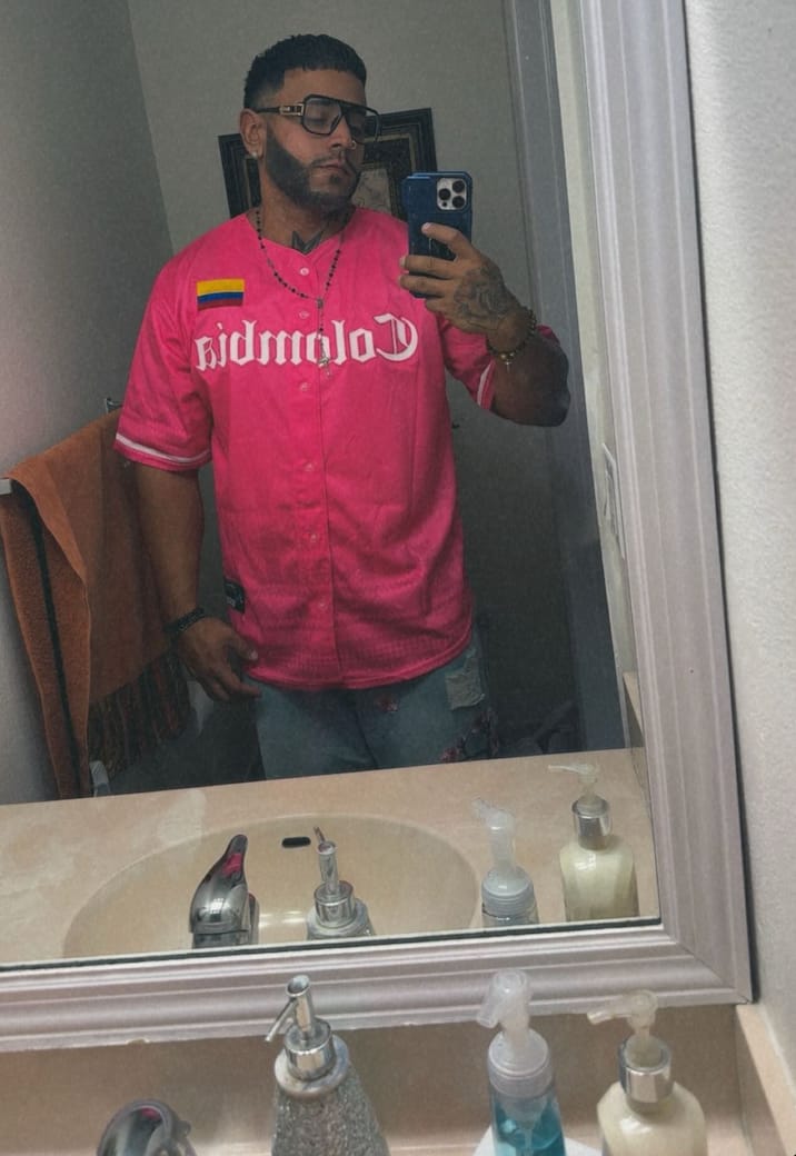 Customer photo review of Colombia Heritage Custom Baseball Jersey