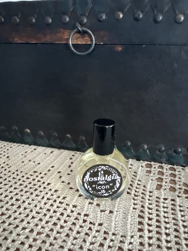 Customer photo review of "Icon" Perfume Oil, Inspired By: Tom Ford's Tobacco Vanille