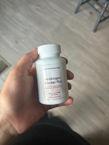 Verified customer photo submitted with an AndroEase review