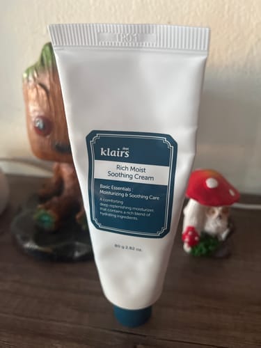 Customer photo review of Rich Moist Soothing Cream