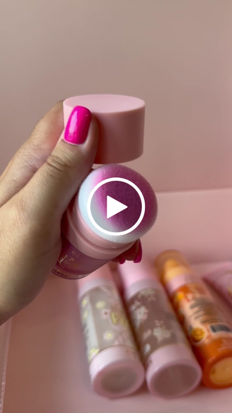 Customer video review of P.Louise The Cheek Of It Loose Powder Blush