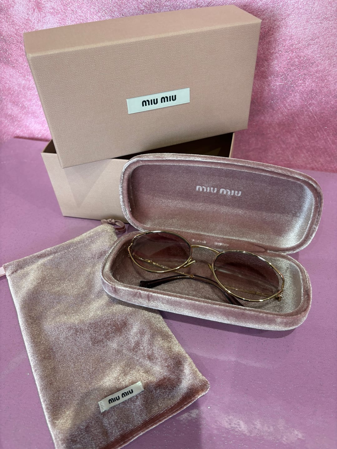 Customer photo review of MIU MIU - 52YS OCCHIALI  DA SOLE