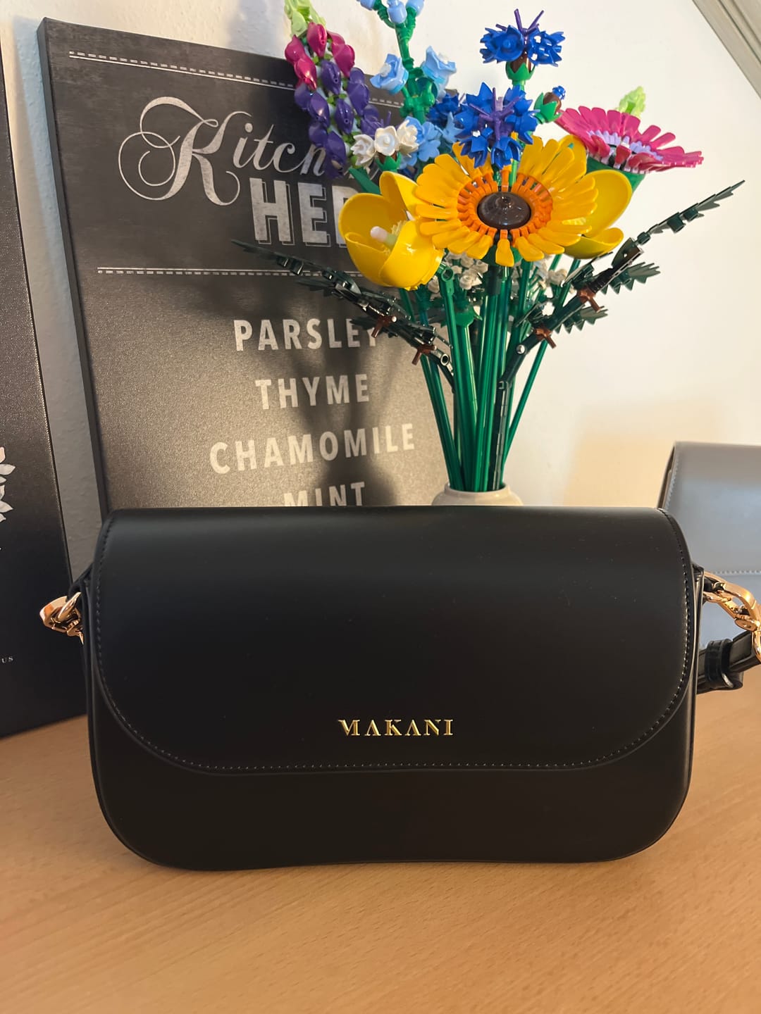 Customer photo review of CHLOIE - BLACK