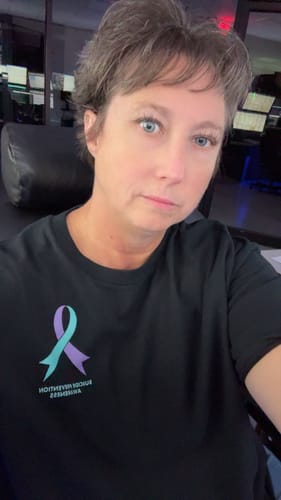 Customer photo review of Round 124 (Unisex Classic Tee | Gildan)