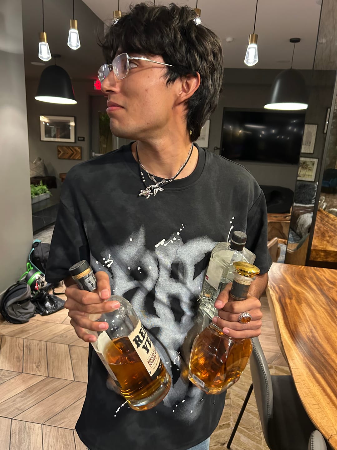 Customer photo review of Aelfric Eden Washed Abstract Graphic Tee