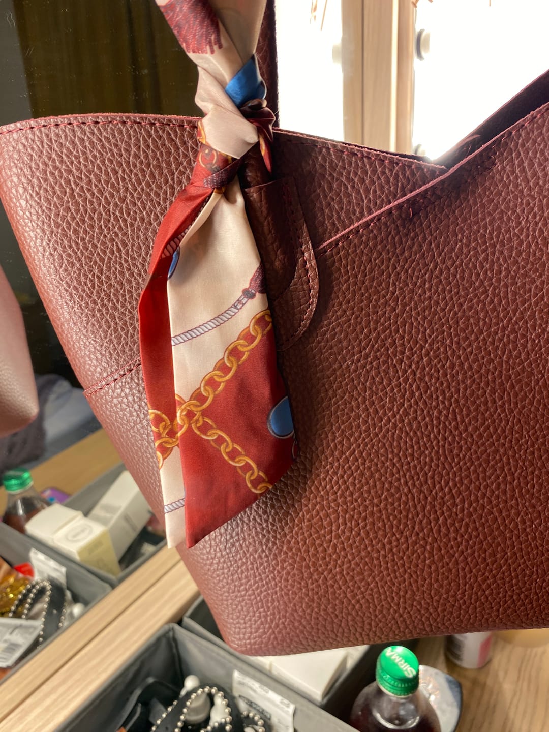 Customer photo review of Flora - Bordo Omuz Çantası