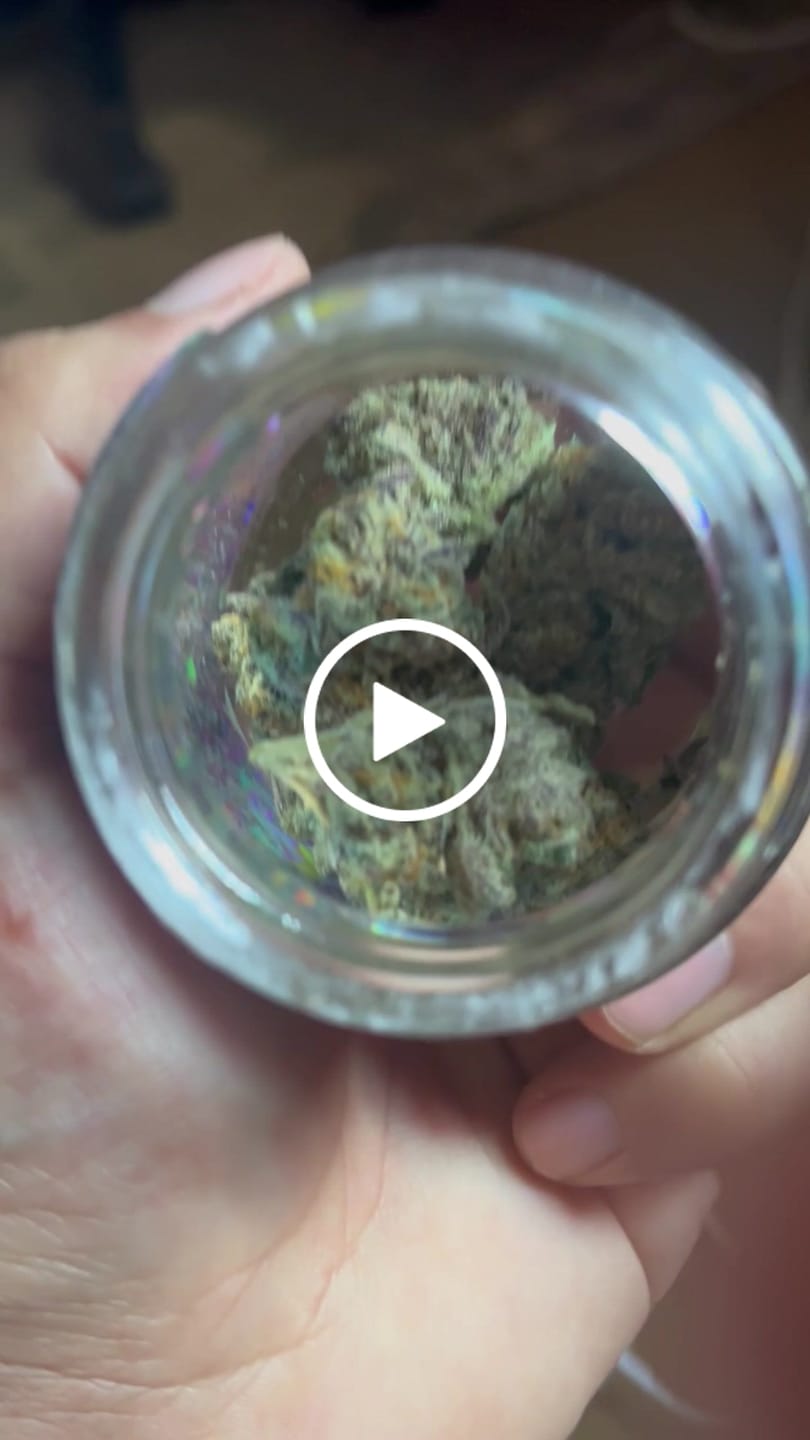 Customer video review of Exotic Smalls