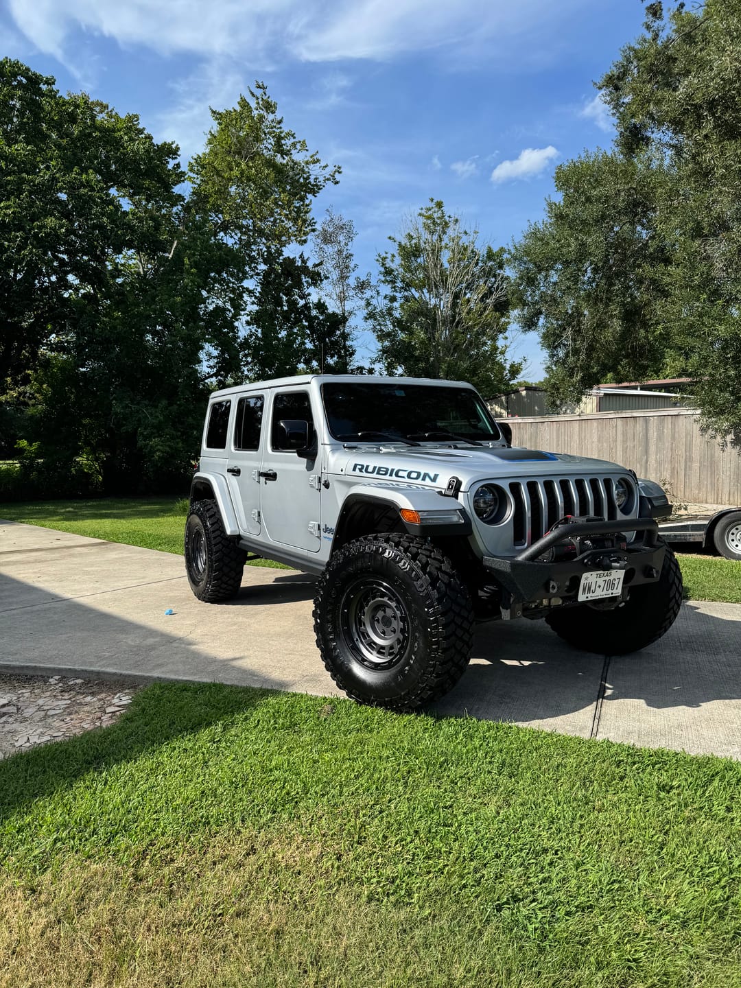 Customer photo review of OPENROAD 10,000lbs Electric Winch with Synthetic Rope-Panther Series 3S