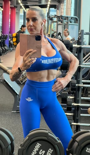 Customer photo review of Massive Scrunch Leggings blau