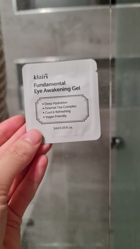 Customer photo review of Fundamental Eye Awakening Gel