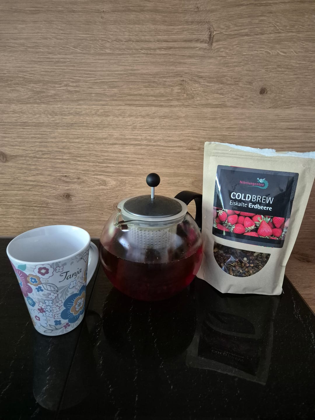 Customer photo review of Cold Brew Eiskalte Erdbeere