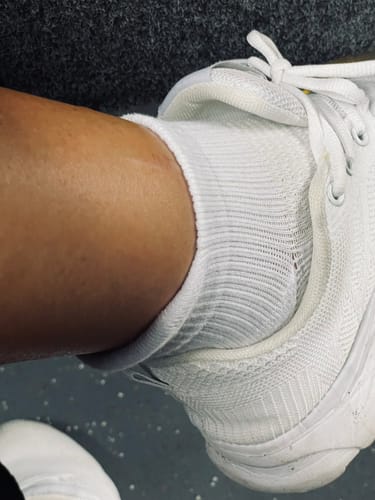 Customer photo review of Ankelstödstrumpor