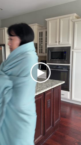 Customer video review of The Ice Blanket