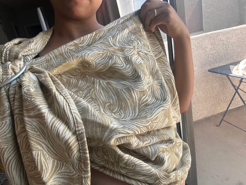 Customer photo review of Rapunzel Auratum Ring sling by LennyLamb