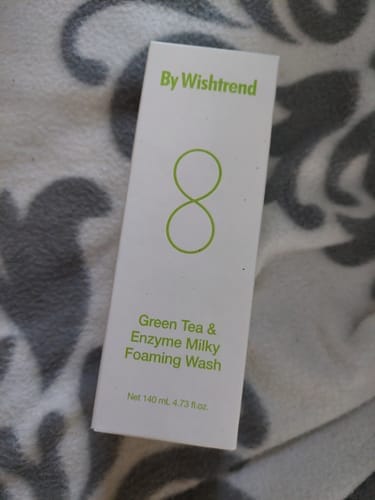 Customer photo review of Green Tea (Matcha) & Enzyme Milky Foaming Wash
