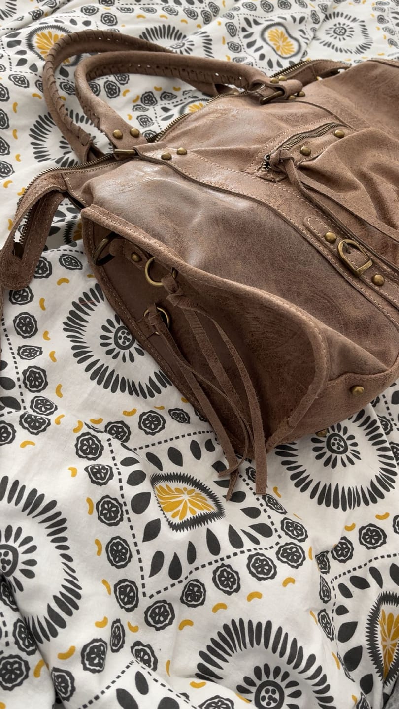 Customer photo review of It girl bag teddy brown