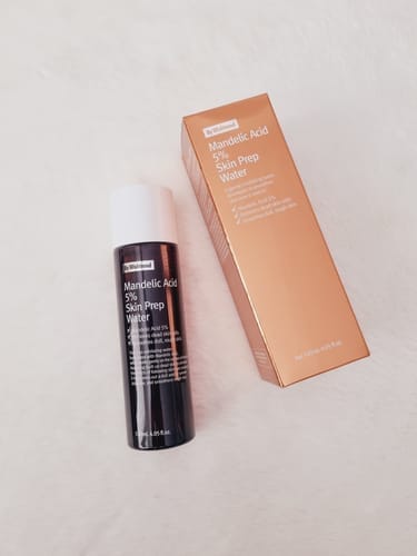 Customer photo review of Mandelic Acid Gentle Exfoliating Toner