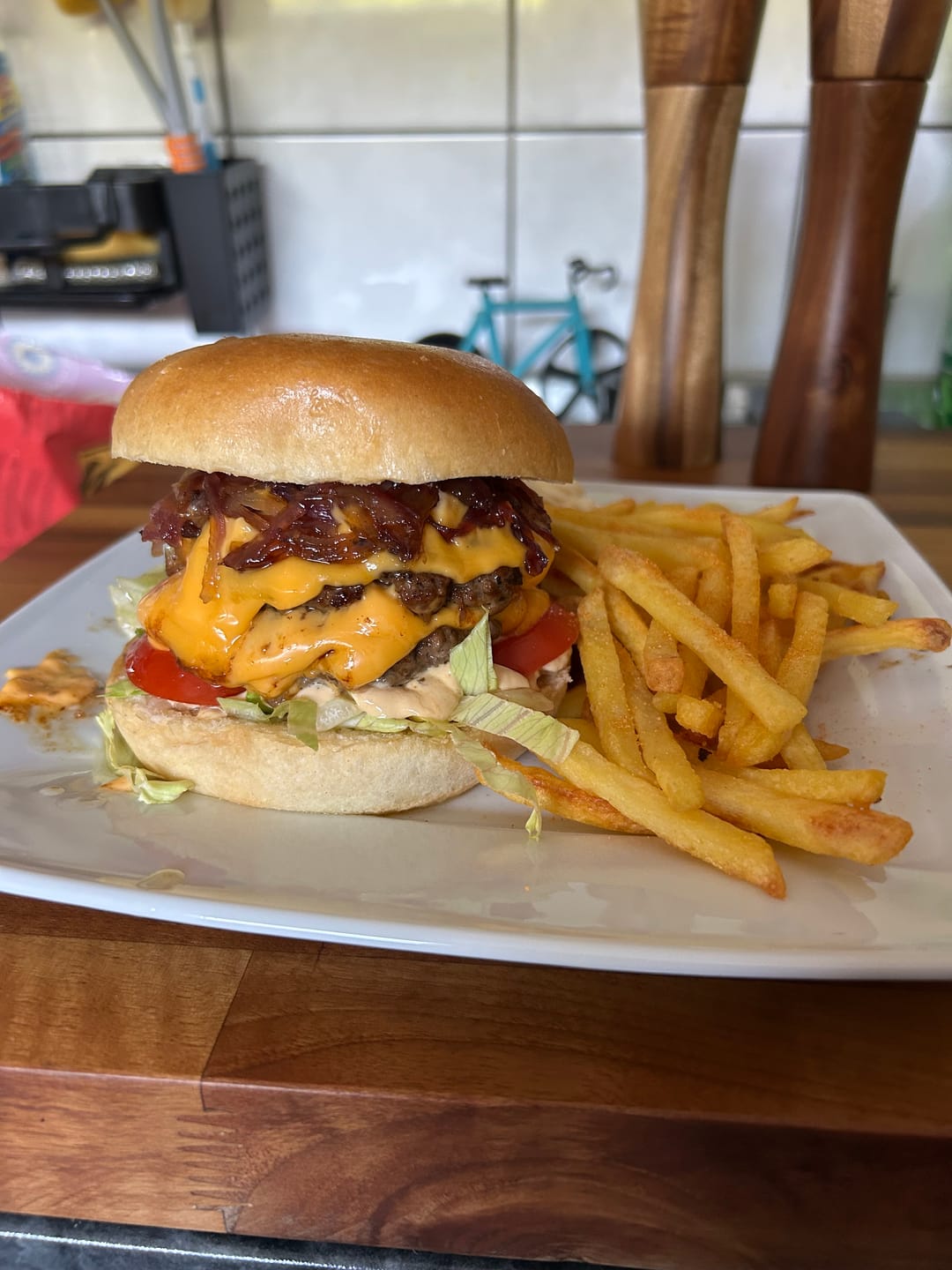 Customer photo review of ALL-T1ME Burger Sauce 500ml