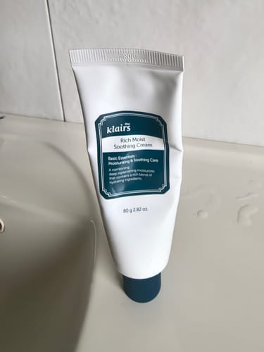 Customer photo review of Rich Moist Soothing Cream