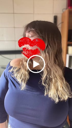 Customer video review of TOP AURORA AZUL MARINO