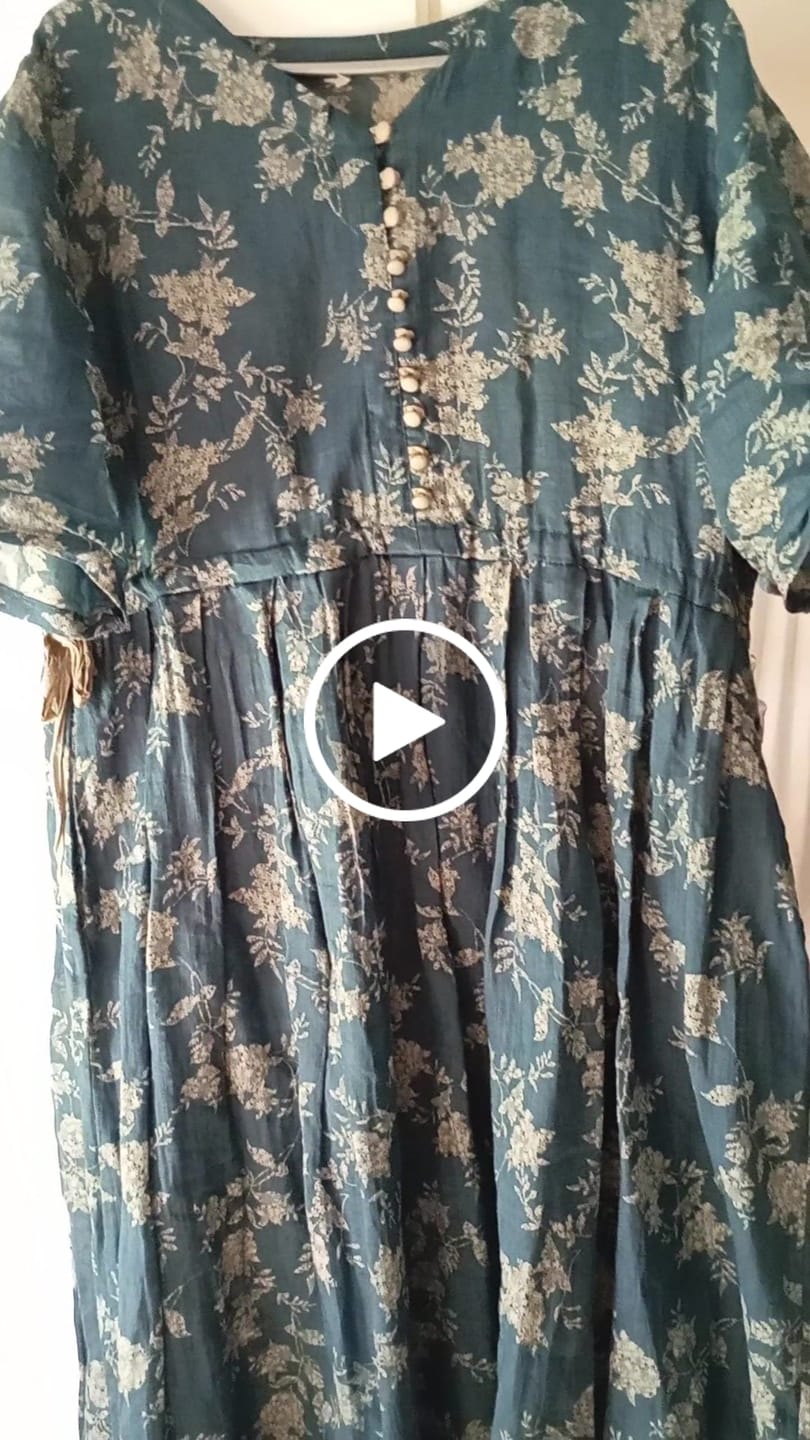 Customer video review of Women Summer Vintage Flower V-Neck 100%Ramie Dress